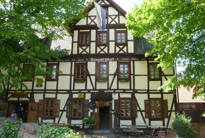 Der Klausenhof in Bornhagen von vorne.