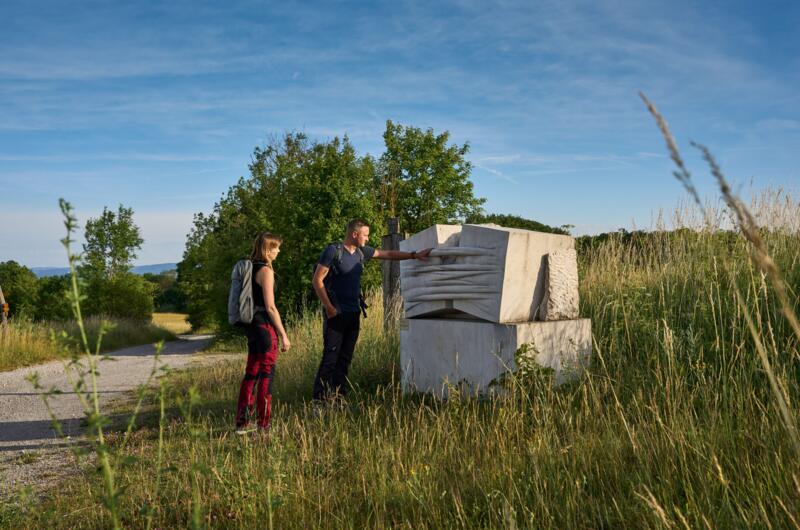Skulpturenweg von Behringen nach Hütscheroda