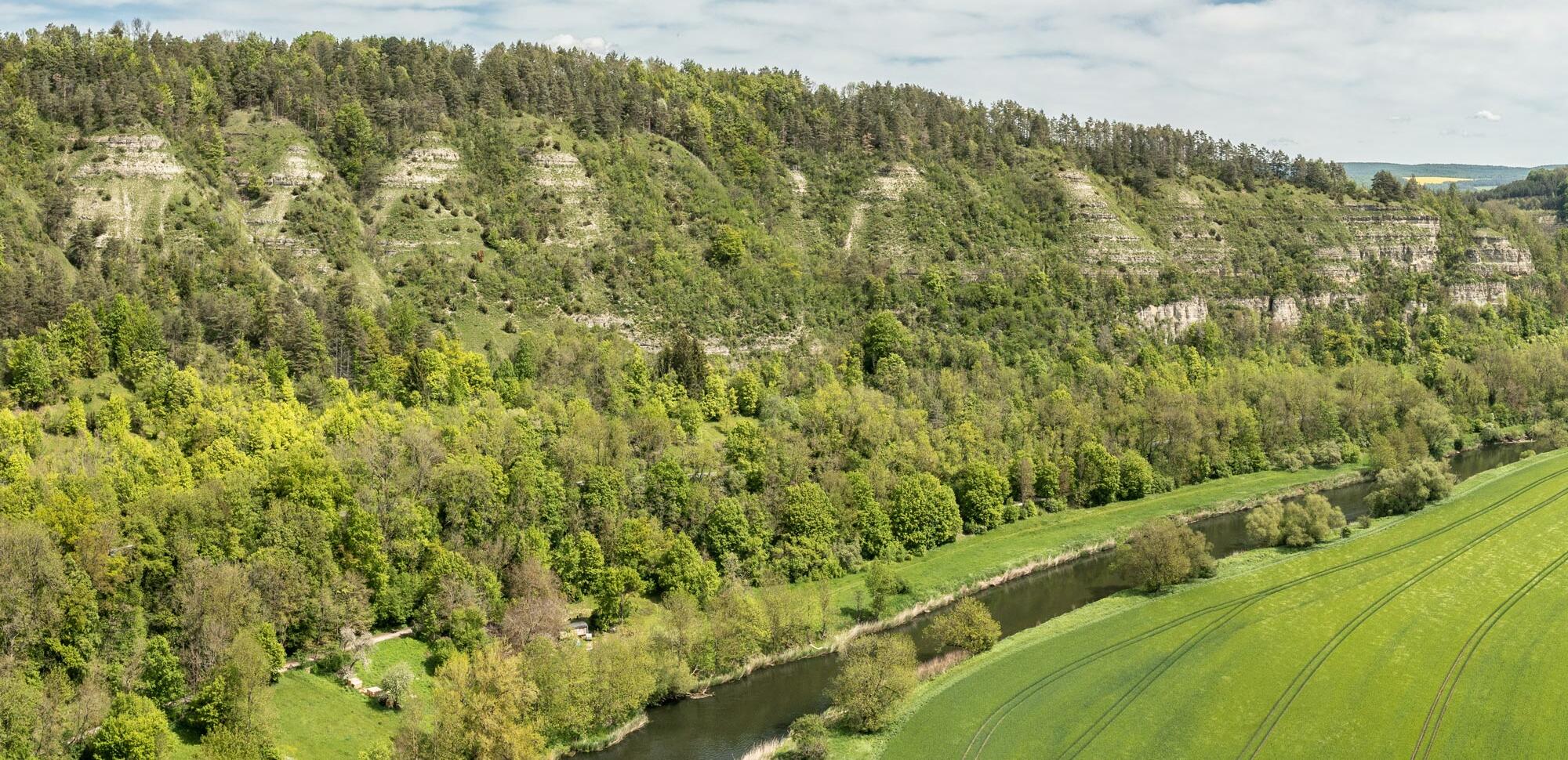 Die Ebenauer Köpfe sind markante Felsen im Werratal bei Creuzburg