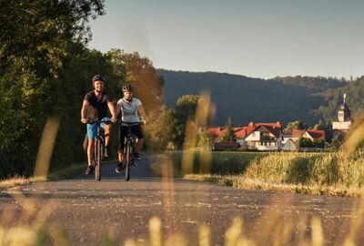 Radfahrer auf dem Südeichsfeld-Radweg