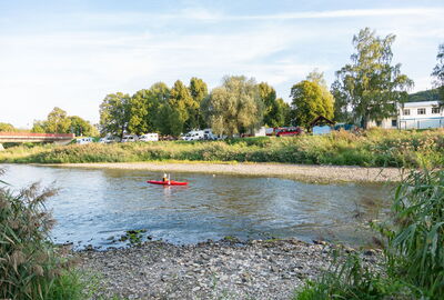 Werra mit Kanu und Wohnmobilstellplatz bei Treffurt